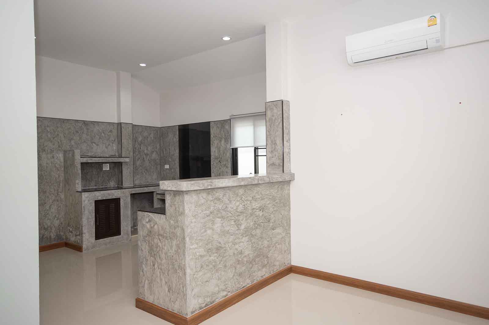 As new, Two-Bedroom Home in a Covenient Location As new, Two-Bedroom Home in a Covenient Location