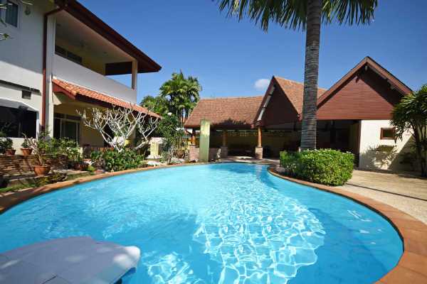 for sale - Spacious and private, four-bedroom home for sale - Sai Thai, Krabi
