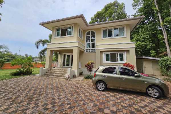 for sale - Three-Bedroom Family Home for Sale on 1.5 Rai Land - Krabi Town, Krabi