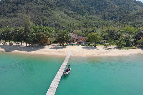 ขาย - Last Paradise. Amazing 2 Rai+ Island Beach Land for Sale - Rawai, Phuket
